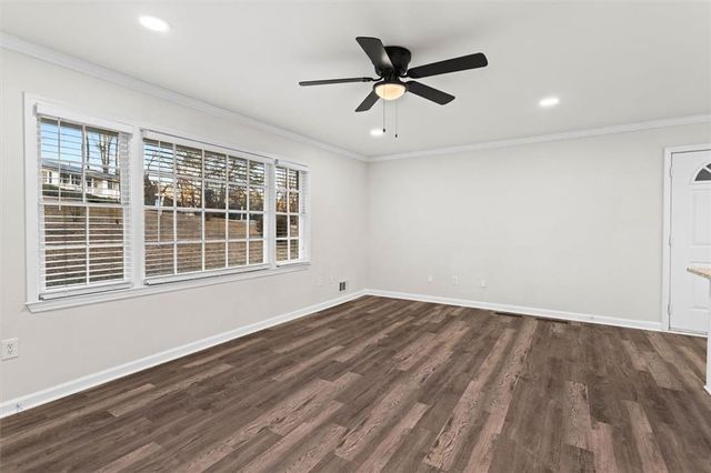 1121 Neva SW Drive, Marietta, GA 30060