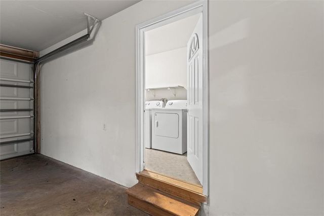 1121 Neva SW Drive, Marietta, GA 30060