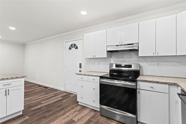 1121 Neva SW Drive, Marietta, GA 30060