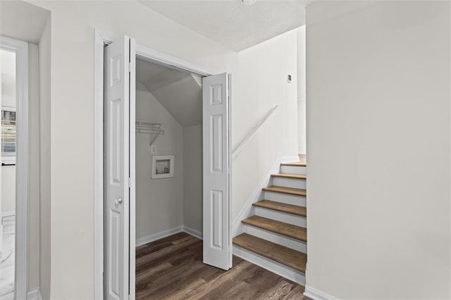 1121 Neva SW Drive, Marietta, GA 30060