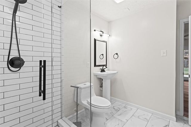 1121 Neva SW Drive, Marietta, GA 30060