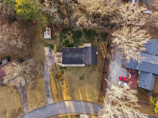 1121 Neva SW Drive, Marietta, GA 30060