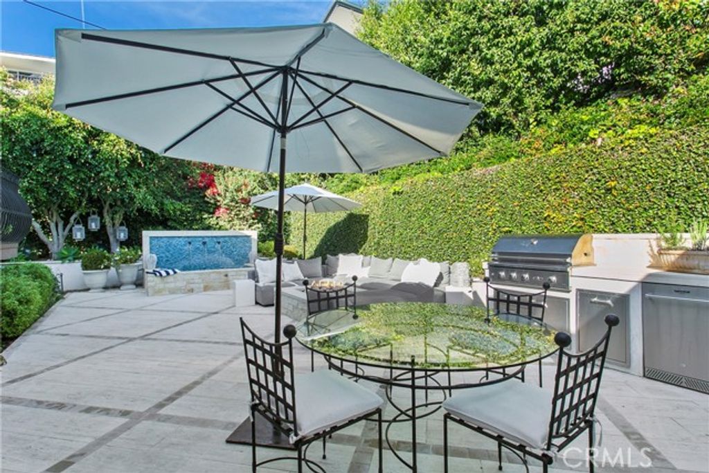 1010 EMERALD BAY, Laguna Beach, CA 92651