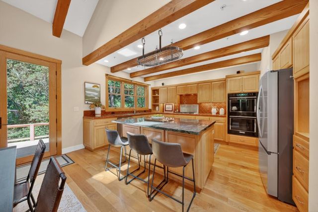 9984 Love Creek Road, Ben Lomond, CA 95005