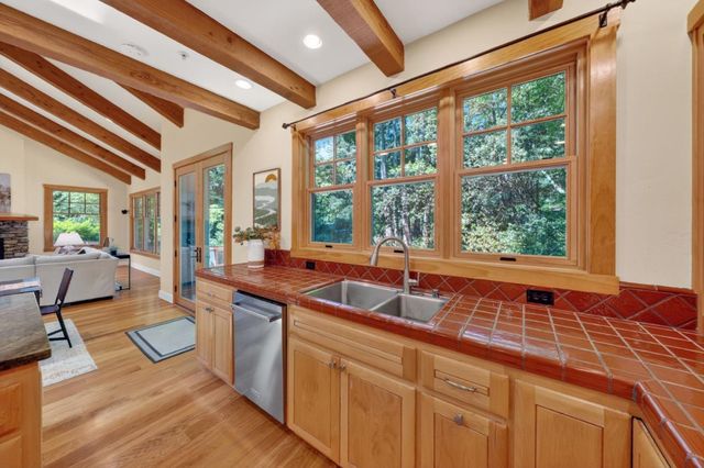 9984 Love Creek Road, Ben Lomond, CA 95005