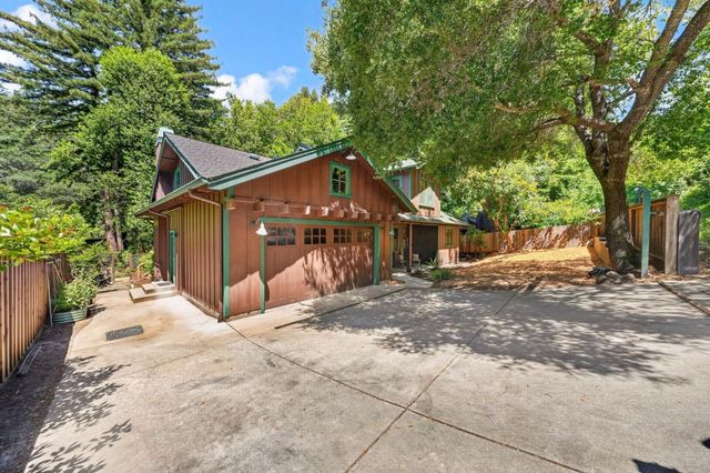 9984 Love Creek Road, Ben Lomond, CA 95005