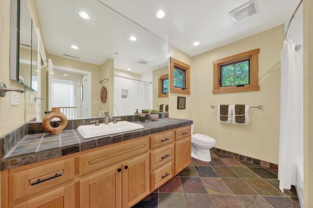 9984 Love Creek Road, Ben Lomond, CA 95005