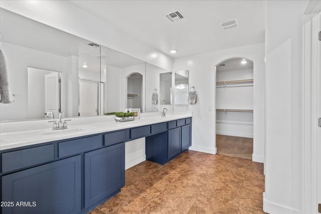 8916 W JEFFERSON Street, Tolleson, AZ 85353