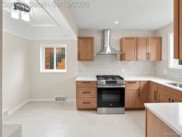 1821 Oakman Boulevard, Detroit, MI 48238