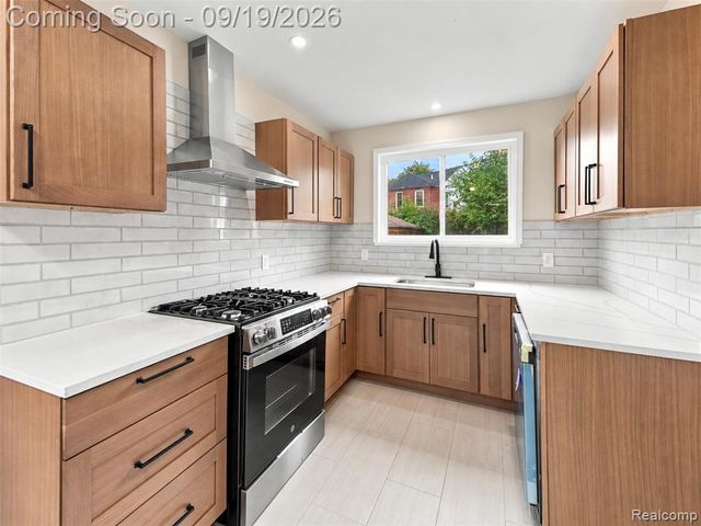 1821 Oakman Boulevard, Detroit, MI 48238