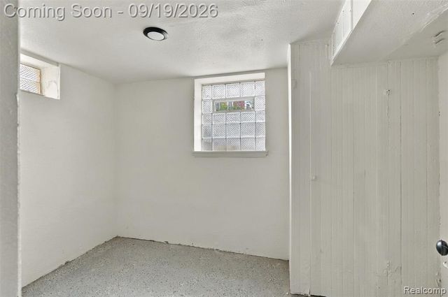 1821 Oakman Boulevard, Detroit, MI 48238