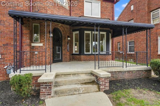 1821 Oakman Boulevard, Detroit, MI 48238