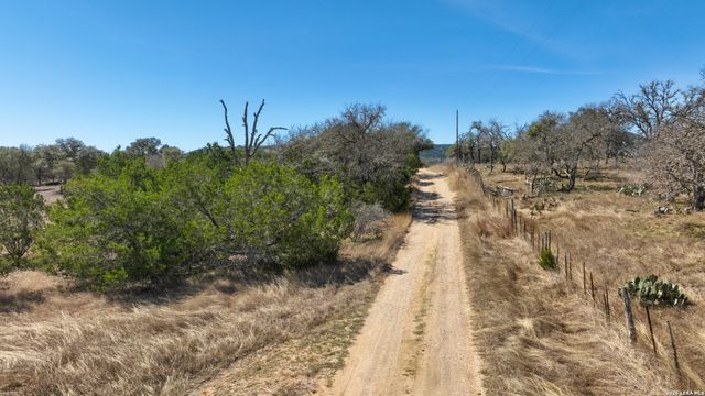 TR 11 HALEY LANE, Medina, TX 78055