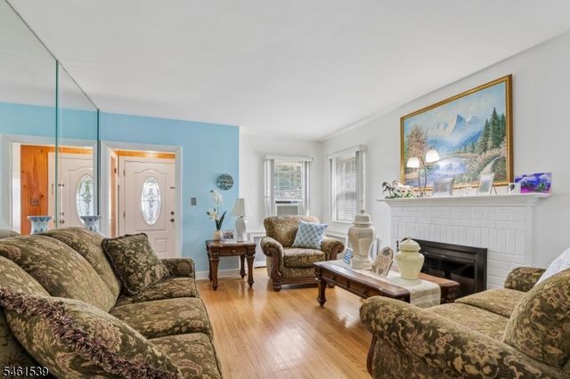 153 Madison Ave, River Edge Boro, NJ 07661