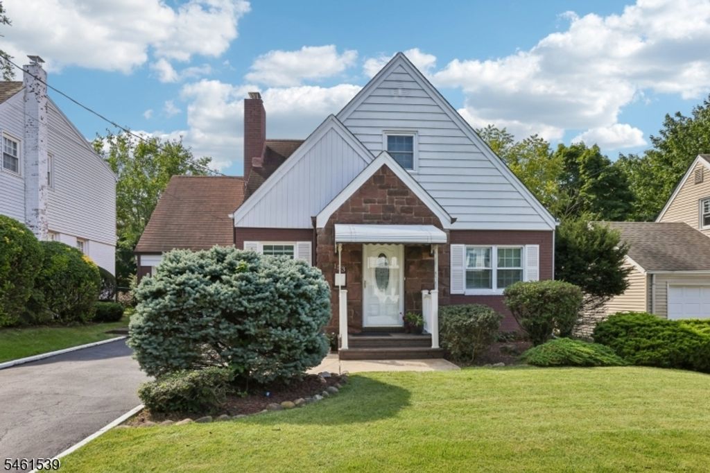 153 Madison Ave, River Edge Boro, NJ 07661