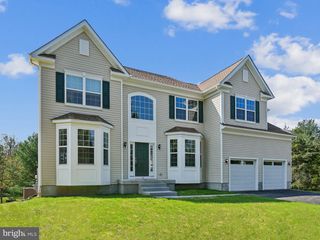 147A ROCKTOWN RD, Ringoes, NJ 08551