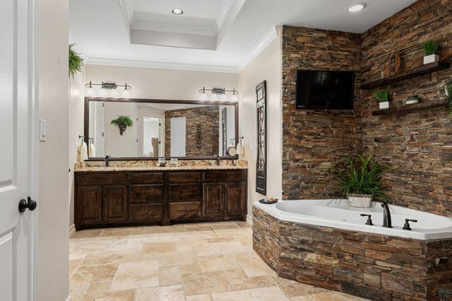 4260 Waterstone Estates Drive, Mckinney, TX 75071