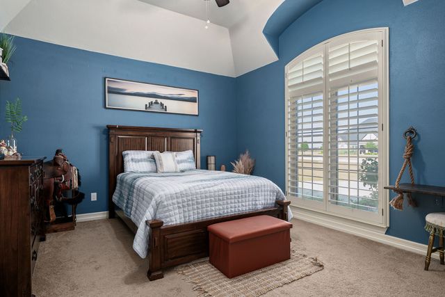 4260 Waterstone Estates Drive, Mckinney, TX 75071