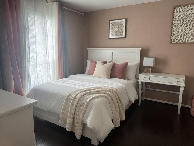 8521 Hearth Dr 3, Houston, TX 77054
