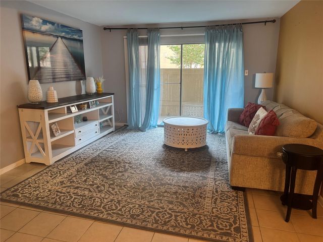 8521 Hearth Dr 3, Houston, TX 77054
