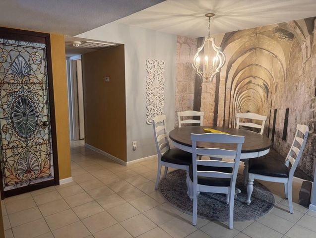 8521 Hearth Dr 3, Houston, TX 77054