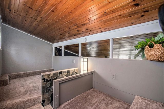 9645 Flying Cotton Loop, Blair, NE 68008