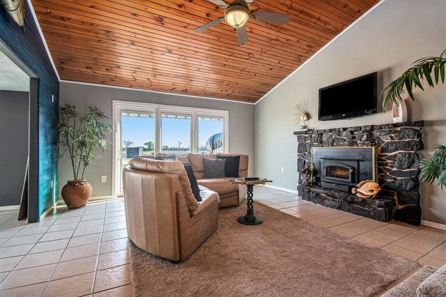 9645 Flying Cotton Loop, Blair, NE 68008