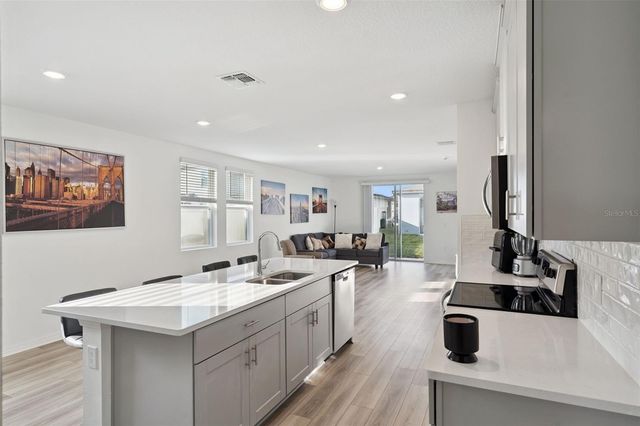 6028 BIMINI AVENUE, Haines City, FL 33844