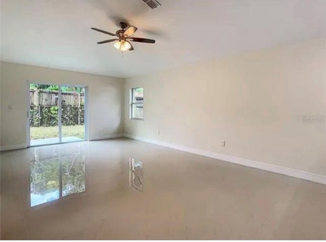 6810 N WILLOW AVENUE, Tampa, FL 33604