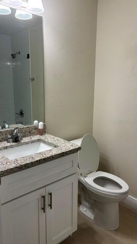 6810 N WILLOW AVENUE, Tampa, FL 33604