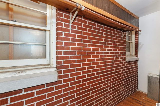 7610 Aurora Hwy, Benton, KY 42025