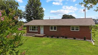 7610 Aurora Hwy, Benton, KY 42025