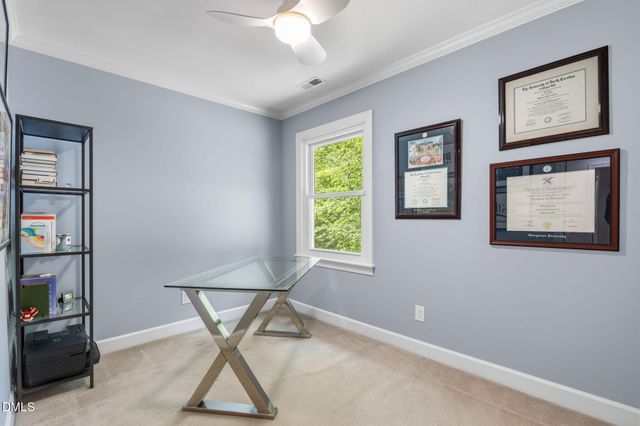 8 Sedgewood Road, Chapel Hill, NC 27514