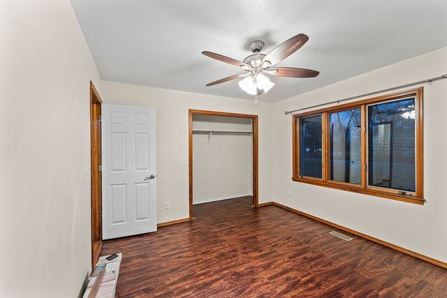 11661 Oak Hills Drive, Bentonville, AR 72712