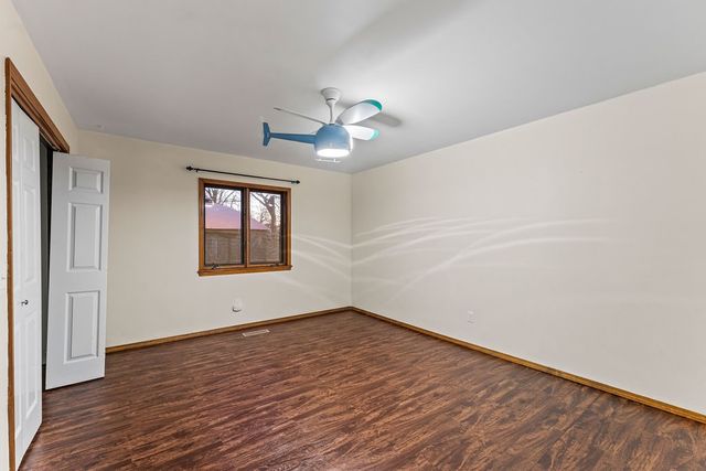 11661 Oak Hills Drive, Bentonville, AR 72712