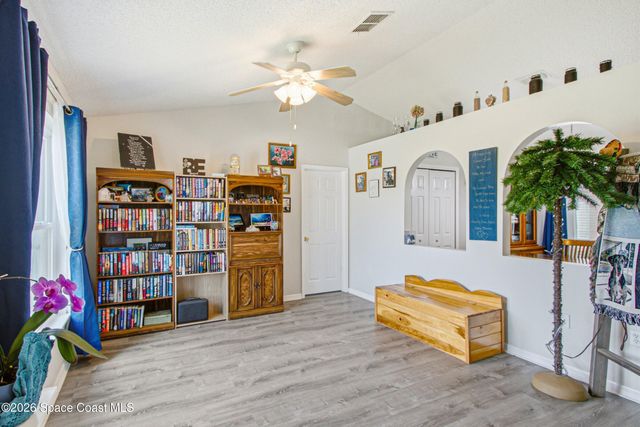 1181 Larkspur Street SE, Palm Bay, FL 32909