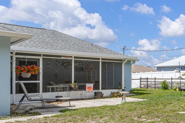 1181 Larkspur Street SE, Palm Bay, FL 32909