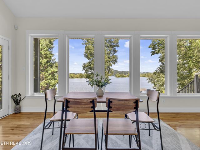 261 Morning Cove Rd, Kingston, TN 37763