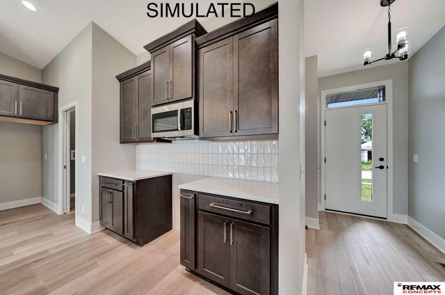 951 W Avondale Street, Lincoln, NE 68523