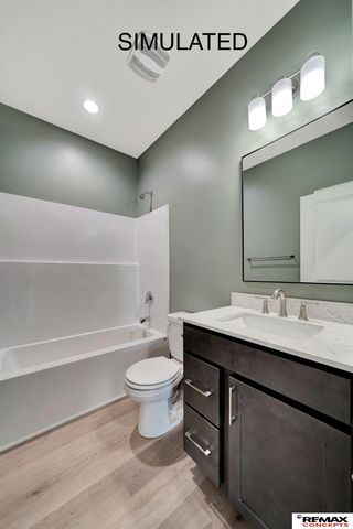 951 W Avondale Street, Lincoln, NE 68523