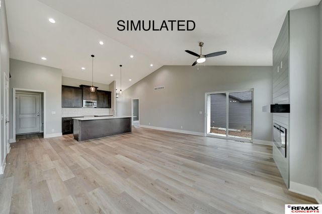 951 W Avondale Street, Lincoln, NE 68523