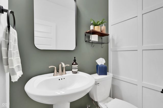 4137 Grange Drive, Bargersville, IN 46106