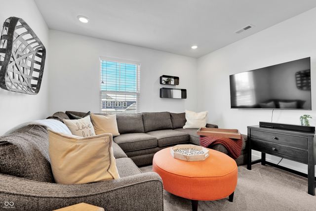 4137 Grange Drive, Bargersville, IN 46106