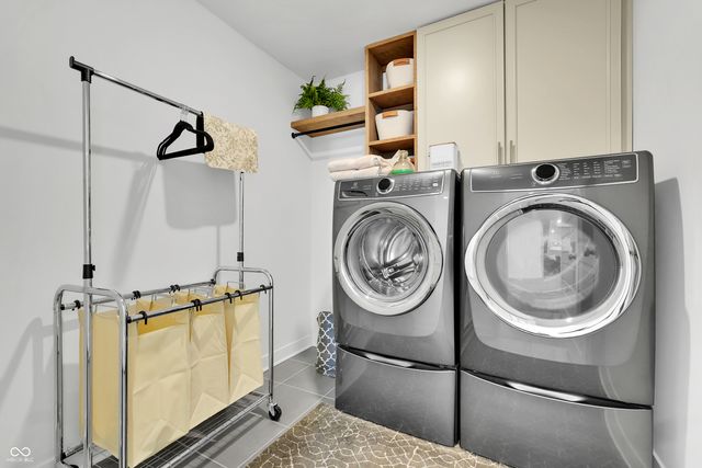 4137 Grange Drive, Bargersville, IN 46106