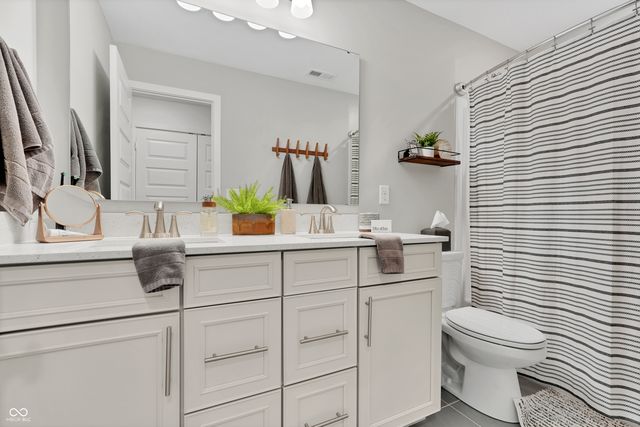 4137 Grange Drive, Bargersville, IN 46106