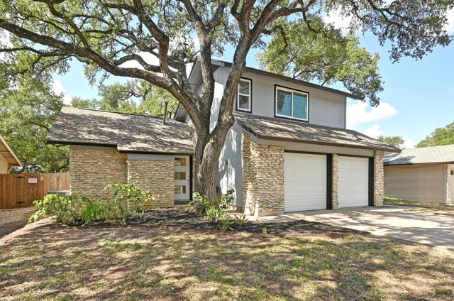 911 Acorn Oaks DR, Austin, TX 78745