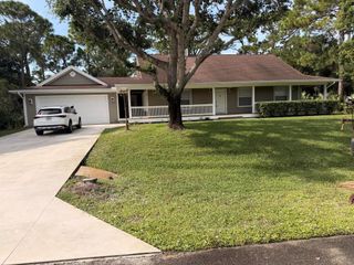 8526 SW Westwood Lane, Stuart, FL 34997