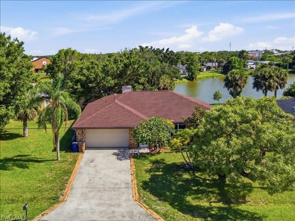 14355 Cristobal ST, FORT MYERS, FL 33905 — photo 2