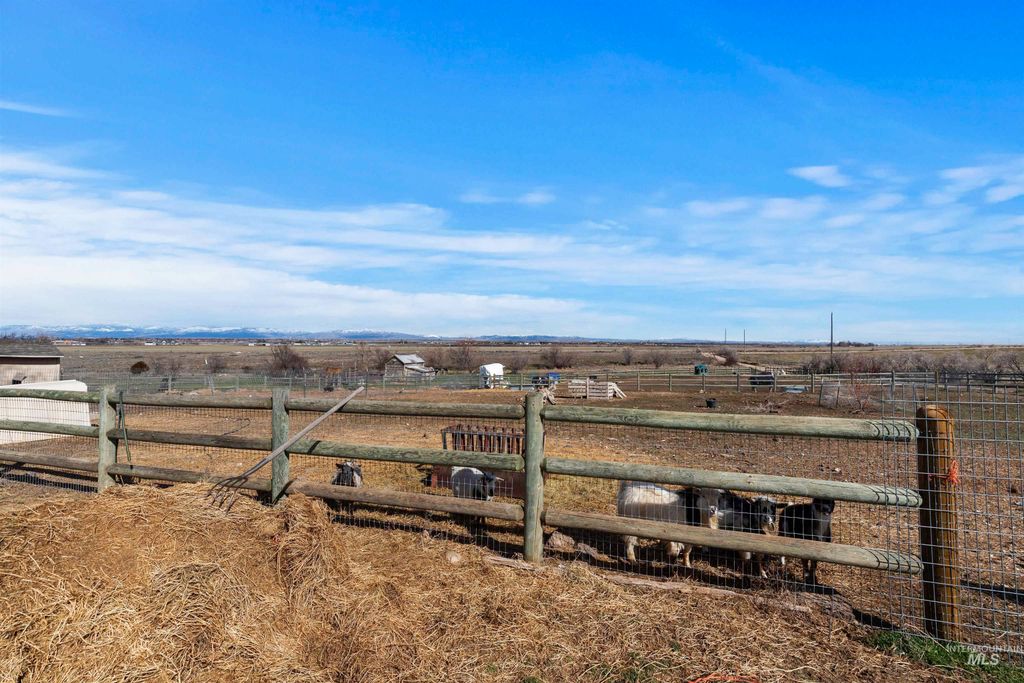 4001 S Eagle Road, Kuna, ID 83634 photo 35