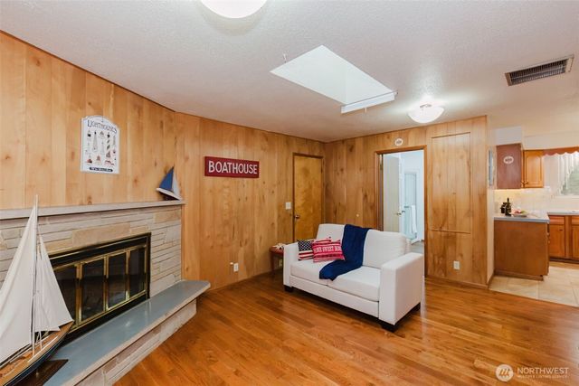 9641 Priddy Vista Road NW, Seabeck, WA 98380